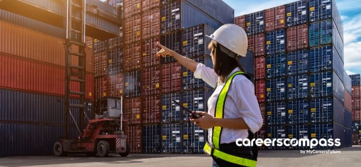 Considering a Mid-Career Industry Switch? Learn More About Singapore’s Maritime Sector