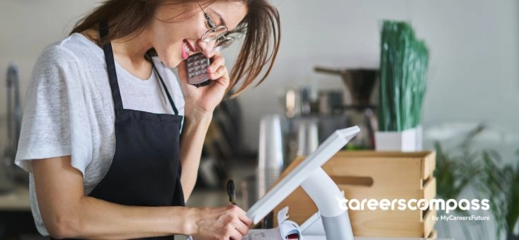 Digital Skills You Need for F&B Sector in Singapore Today