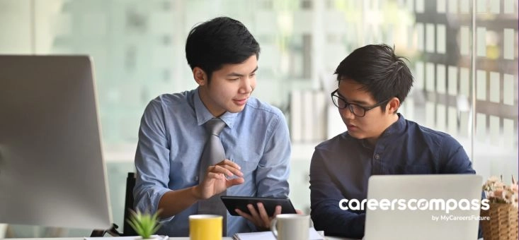 Why Should I Become a Relationship Manager?