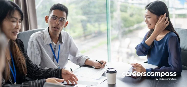 Permanent vs Contract Jobs; Being Ghosted by Recruiters: Advice for Fresh Grads