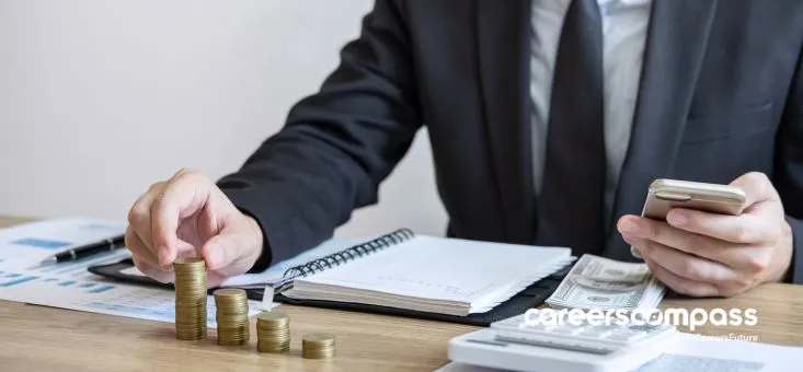 How Much is Normal to Earn in Singapore? Let’s Talk Median Salary