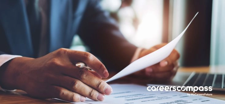 Resume Clichés to Avoid (and What to Add Instead)